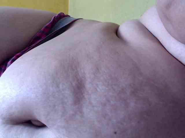 mia-naughty webcam