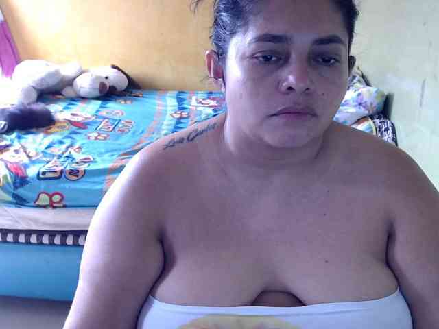 mia-naughty
