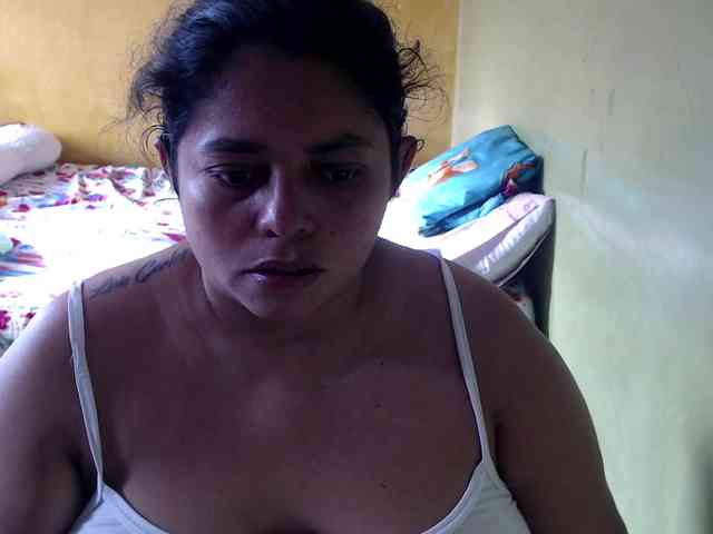 Modelo: mia-naughty