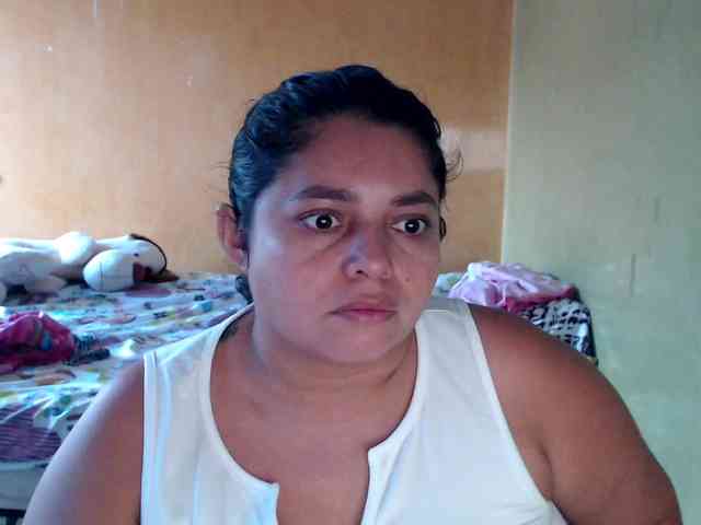 mia-naughty webcam