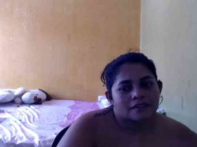 mia-naughty webcam
