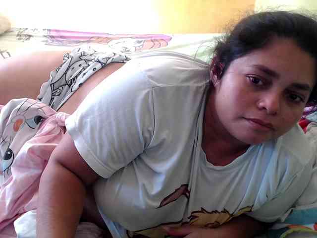 mia-naughty webcam