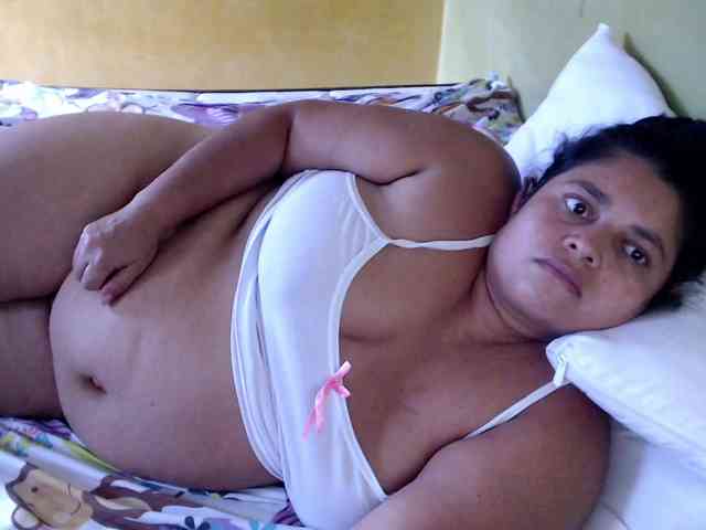 mia-naughty webcam