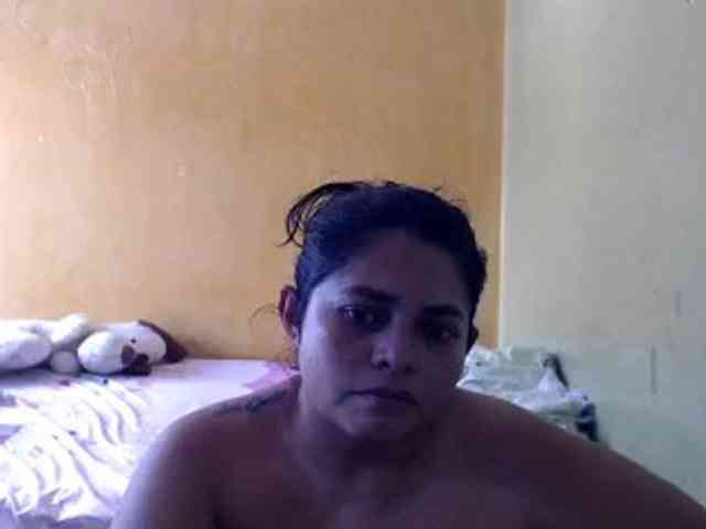 mia-naughty webcam