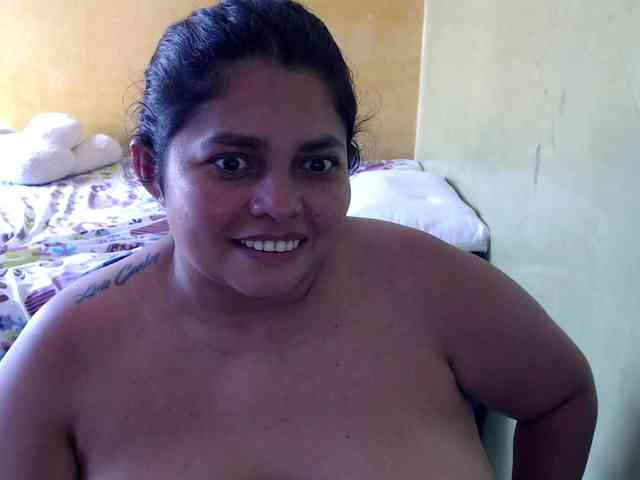 mia-naughty webcam