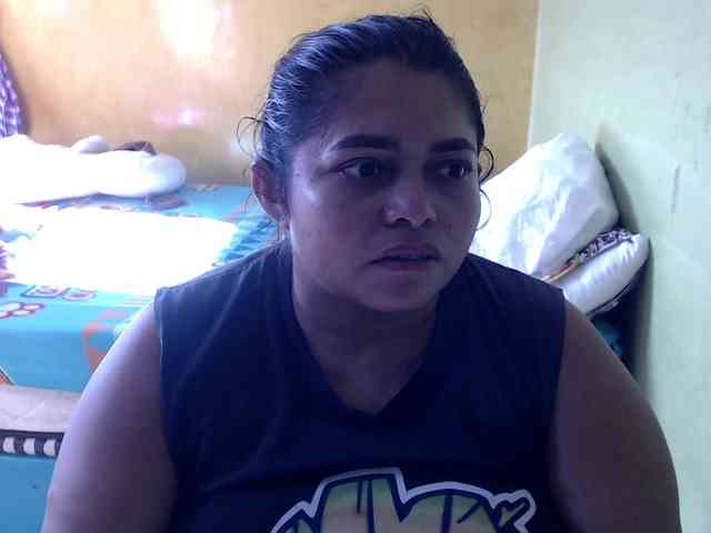 mia-naughty webcam