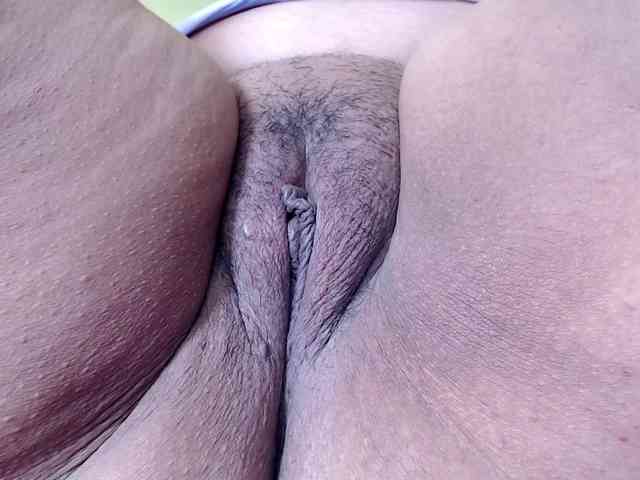 mia-naughty webcam