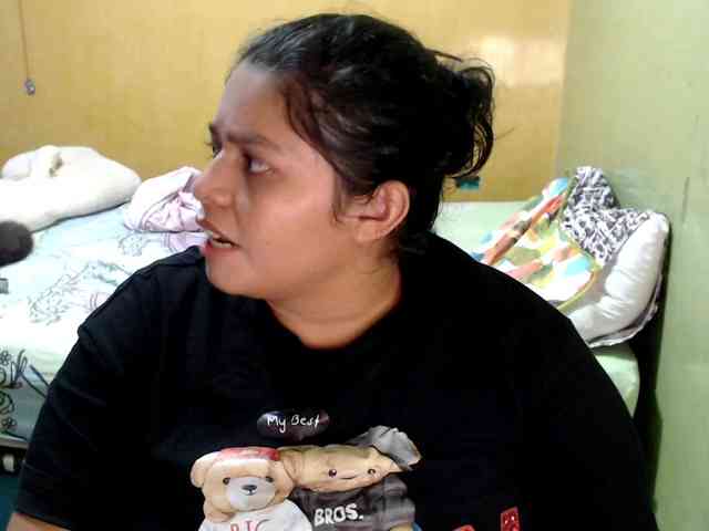 mia-naughty webcam