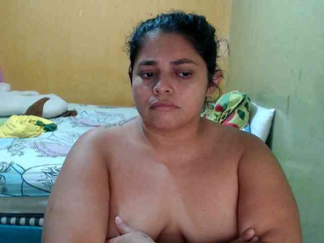 mia-naughty webcam