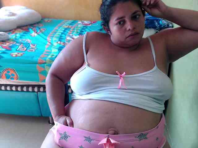 mia-naughty webcam