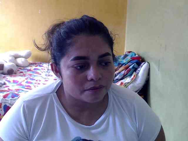 mia-naughty webcam