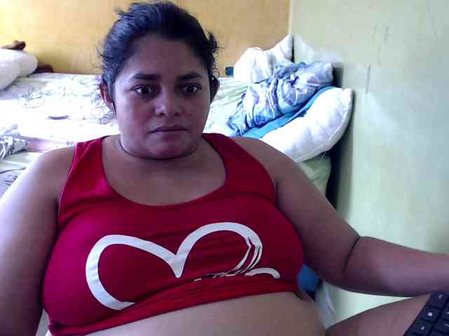 mia-naughty webcam