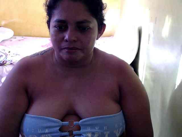 Modelo: mia-naughty