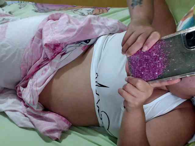 mia-naughty webcam
