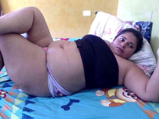 mia-naughty webcam