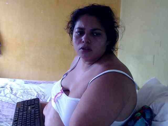 mia-naughty