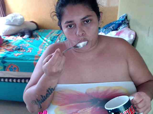 mia-naughty