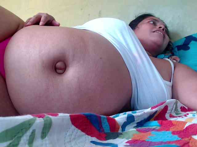 mia-naughty webcam