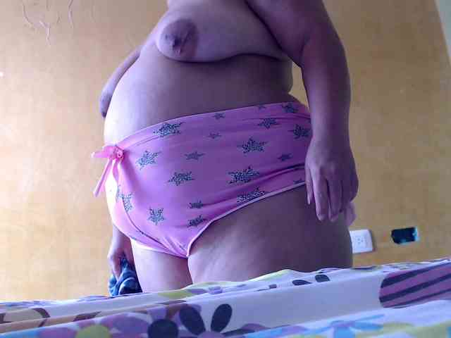 mia-naughty webcam