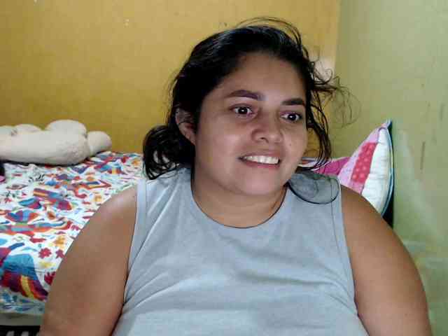 mia-naughty webcam