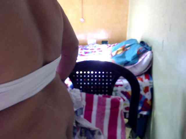 mia-naughty webcam