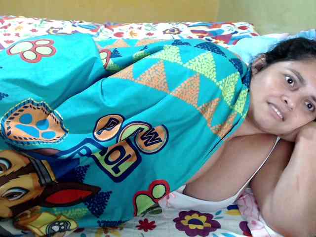 mia-naughty webcam