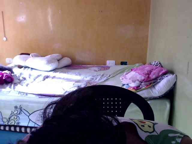 mia-naughty webcam