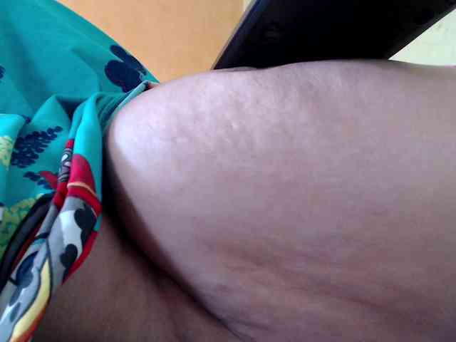 mia-naughty webcam