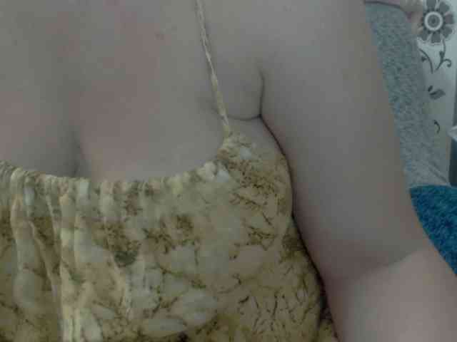 RoseLady1 webcam