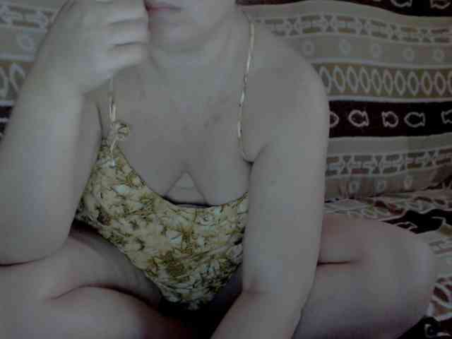 RoseLady1 webcam