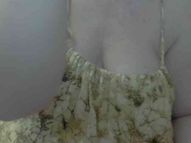 RoseLady1 webcam