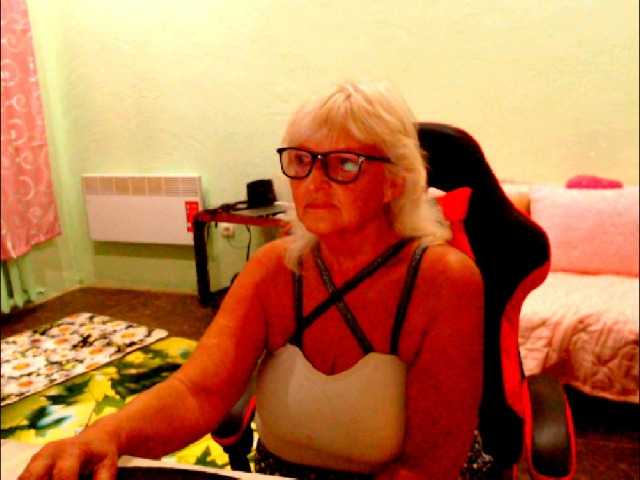 Natalia7634 live cam on BongaCams