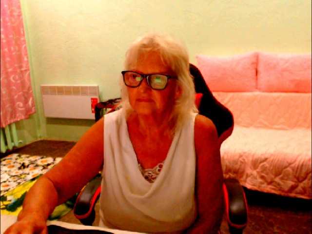 Natalia7634 live cam on BongaCams