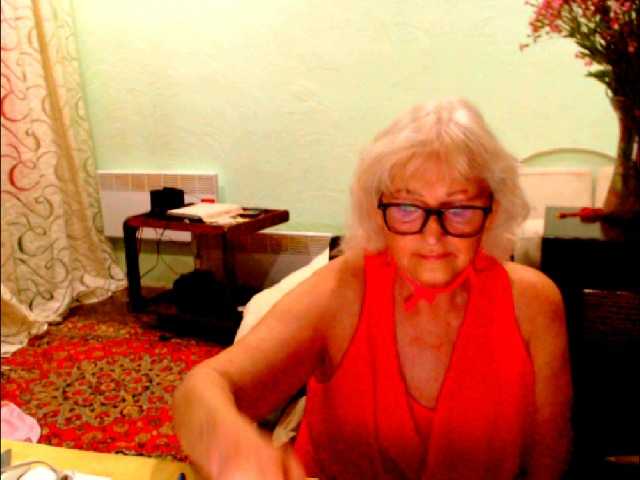 Natalia7634 live cam on BongaCams