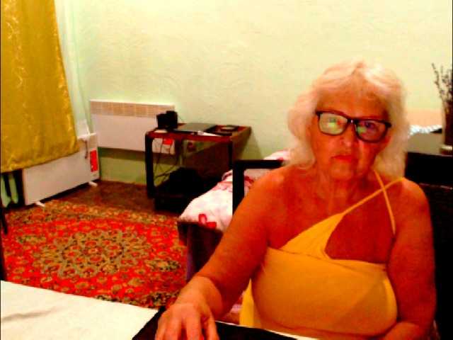 Natalia7634 live cam on BongaCams