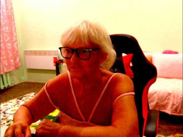 Natalia7634 live cam on BongaCams