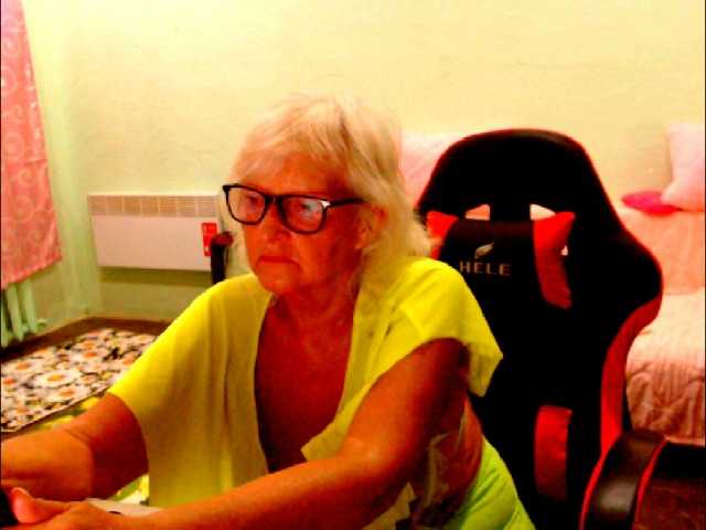 Natalia7634 live cam on BongaCams