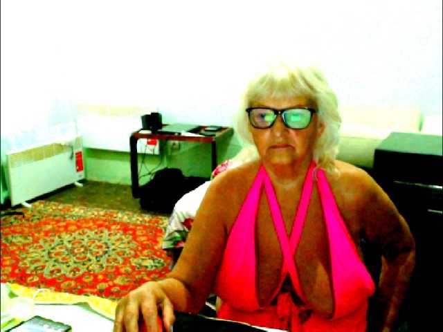 Natalia7634 live cam on BongaCams