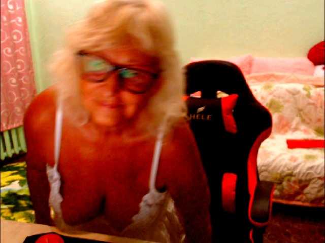 Natalia7634 live cam on BongaCams