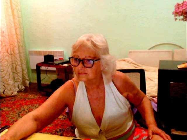 Natalia7634 live cam on BongaCams