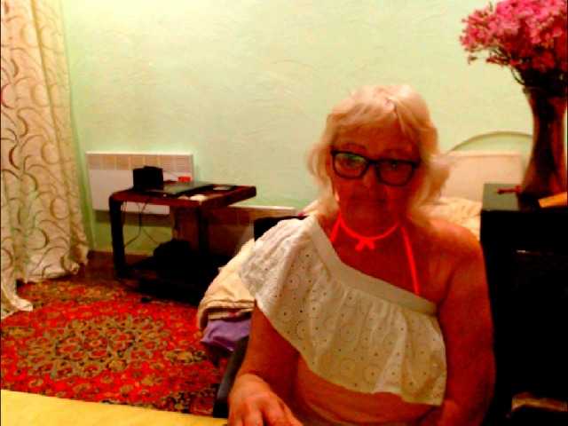 Natalia7634 live cam on BongaCams