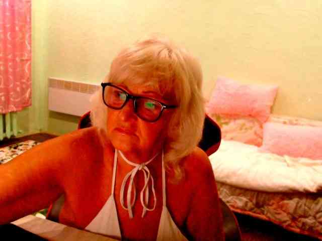 Natalia7634's cam show statistics and live stream