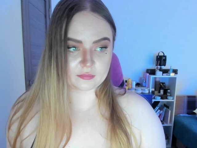 mishalips online