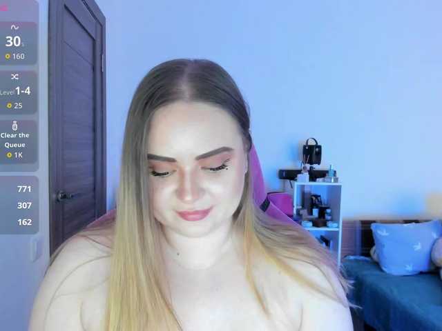 MishaLips live cam on BongaCams