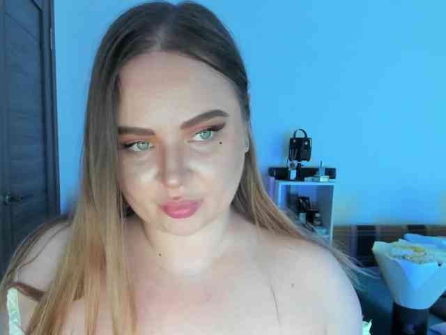 Shy_foxY webcam