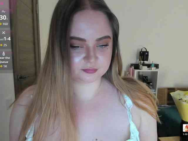 Shy_foxY webcam