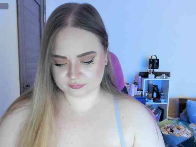 Shy_foxY webcam