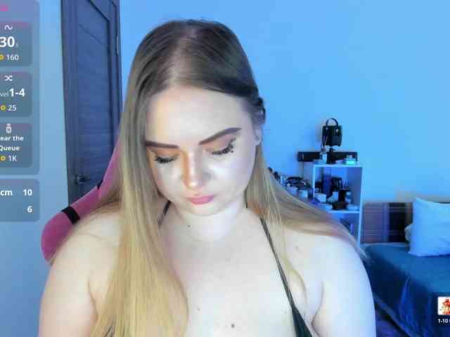Shy_foxY webcam