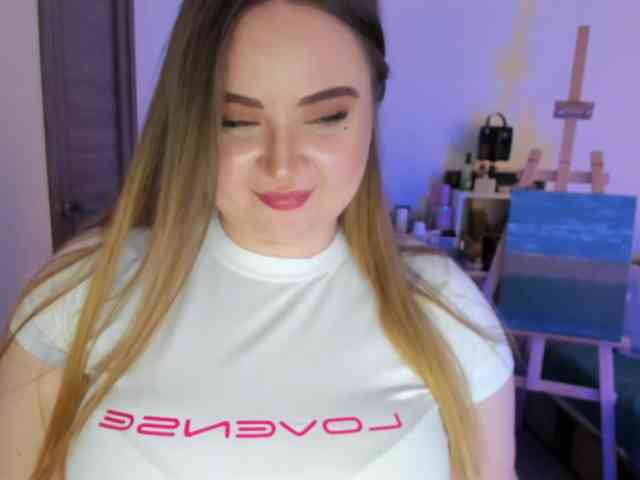 Shy_foxY webcam