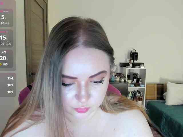 Shy_foxY webcam